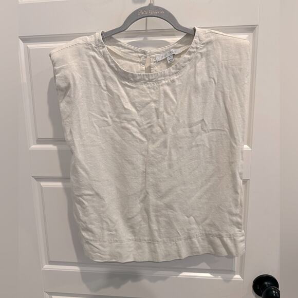 Single Thread Linen Top With Shoulder Pads - Picture 1 of 4
